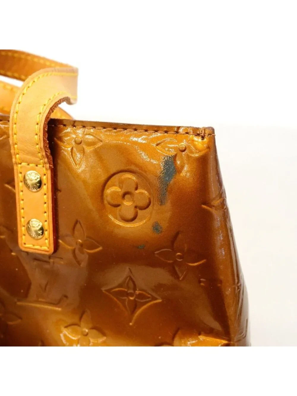 Louis Vuitton Handbag Vernis Reade PM Blanc